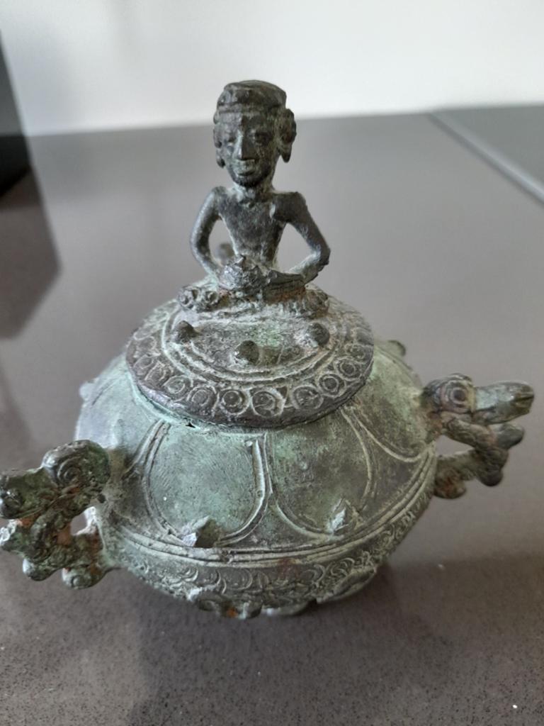 Oude pot brons Indonesië, Ophalen of Verzenden