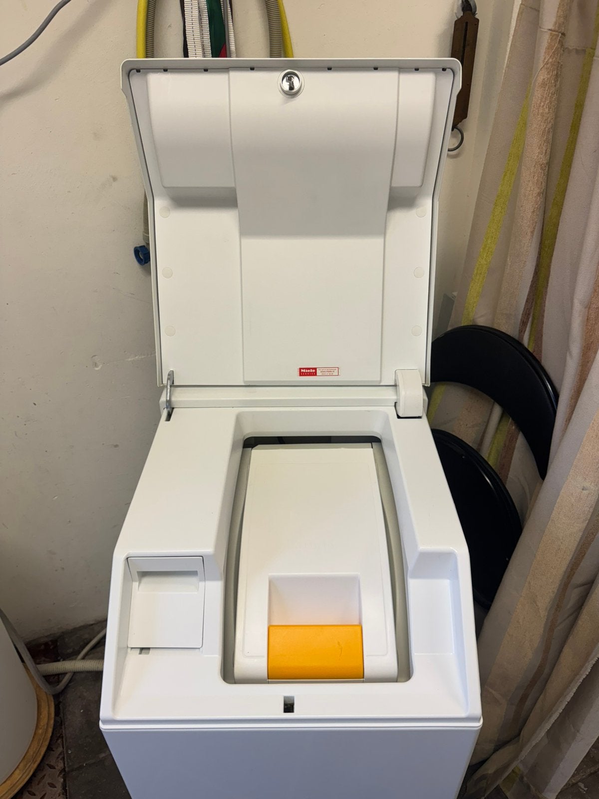 Miele Bovenlader Wasmachine | 45cm | Werkt Goed | Schoon, Witgoed en Apparatuur, Ophalen, 4 tot 6 kg, Bovenlader, Energieklasse A of zuiniger