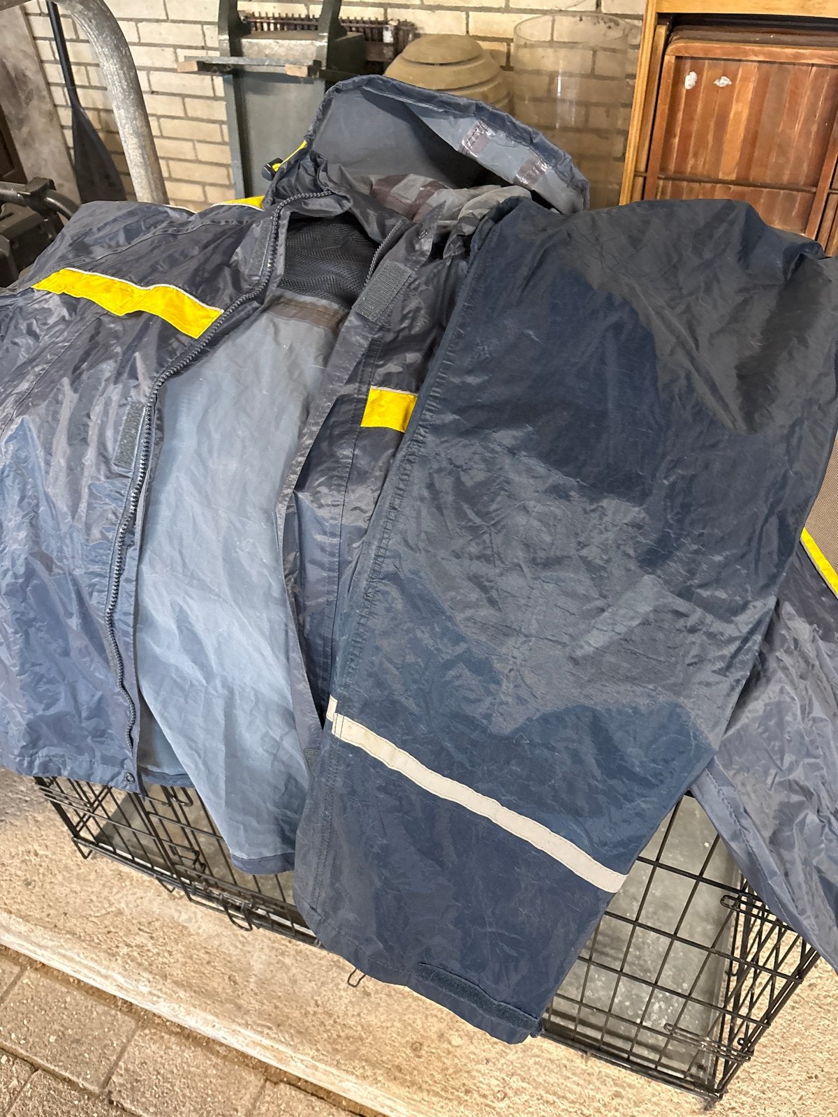 Donkerblauw regenpak met reflecterende strepen, Ophalen of Verzenden, Gebruikt, Regenpak, Kinderen