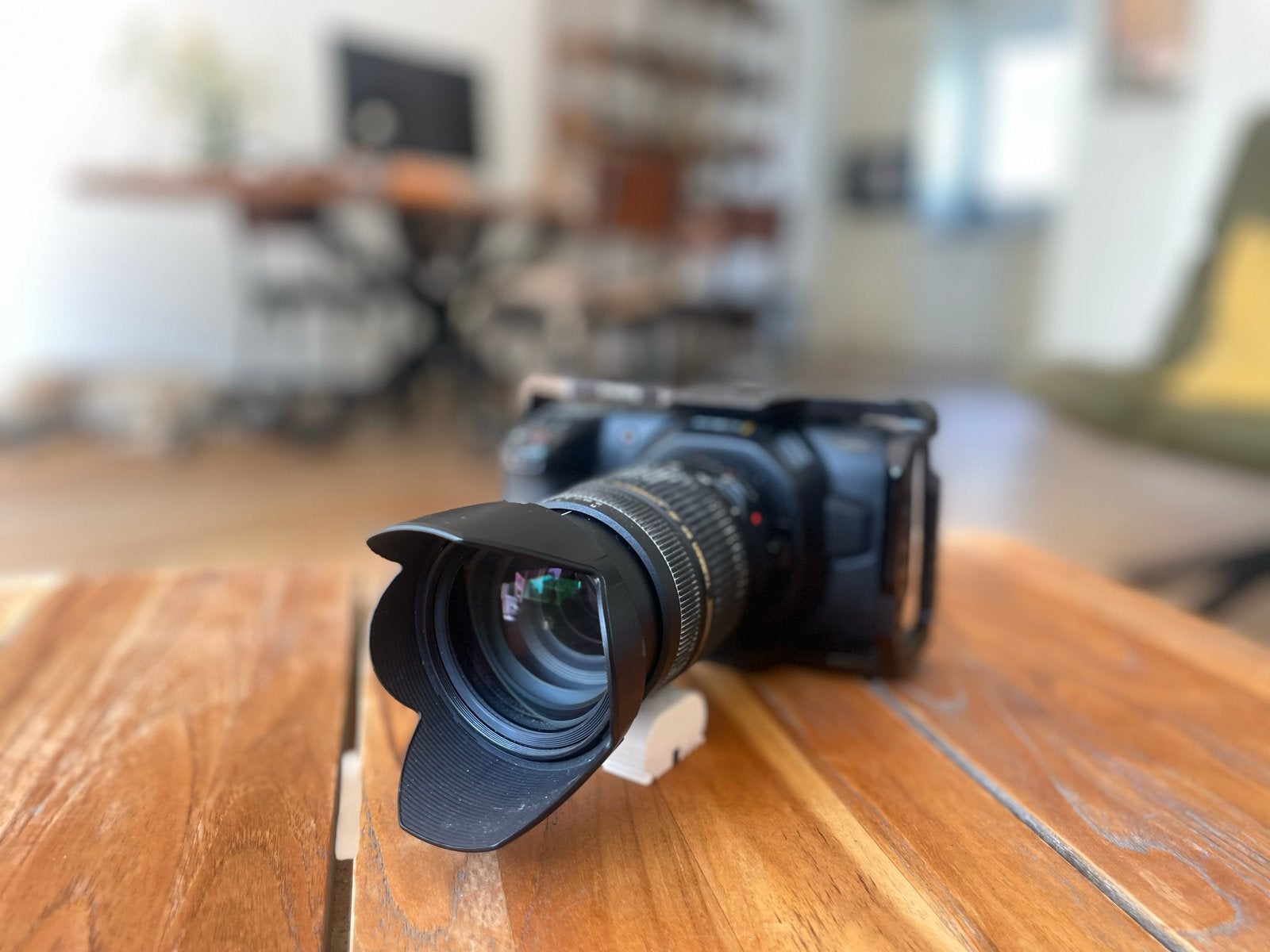 Blackmagic Pocket Cinema Camera 4K met lens en accessoires, Ophalen, Gebruikt
