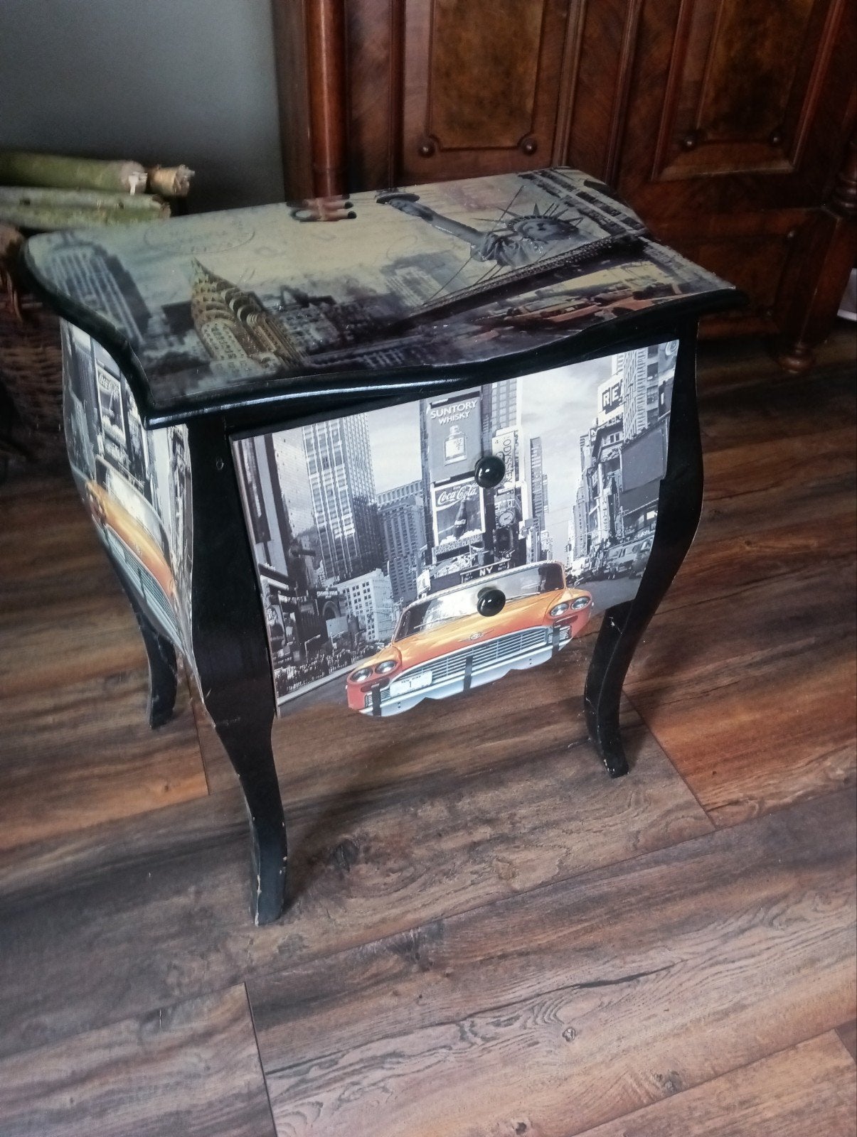 Nachtkastje / Bijzettafel met New York print, Ophalen, Minder dan 50 cm, Gebruikt, Modern, Stedelijk, New York