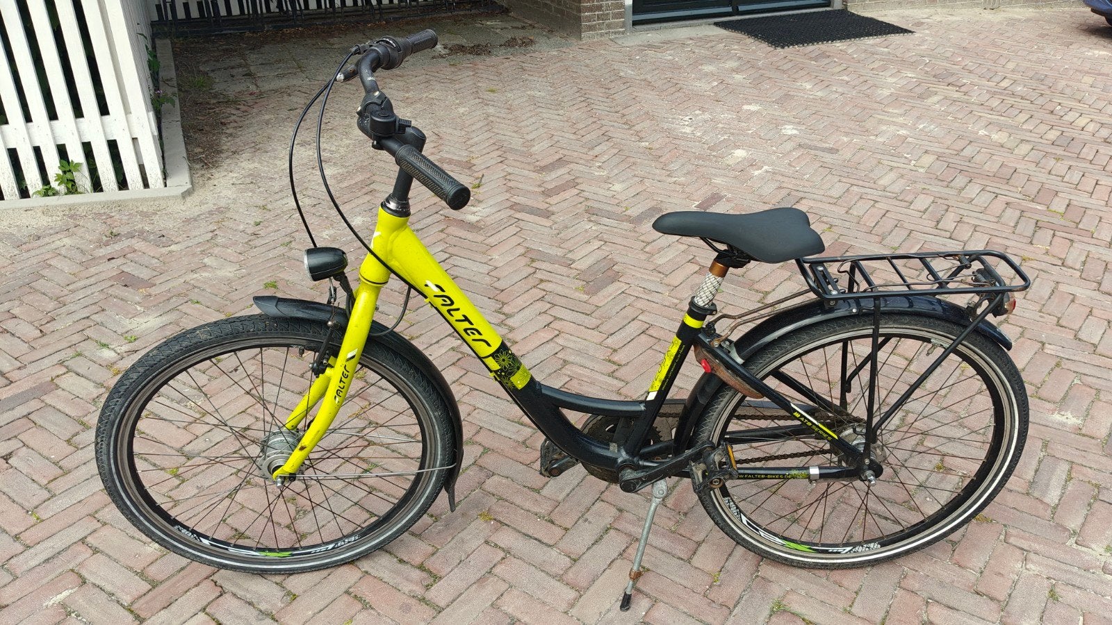 Meisjes/jongens mee groei fiets 26inch, Ophalen, 26 inch of meer, Versnellingen