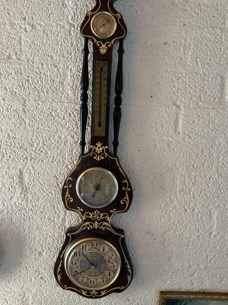 Barometer thermometer klok, Ophalen