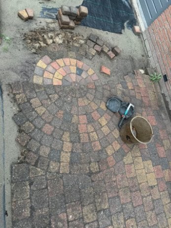 GRATIS 2x Cirkel sierbestrating, Tuin en Terras, Ophalen, Gebruikt, Beton, Klinkers