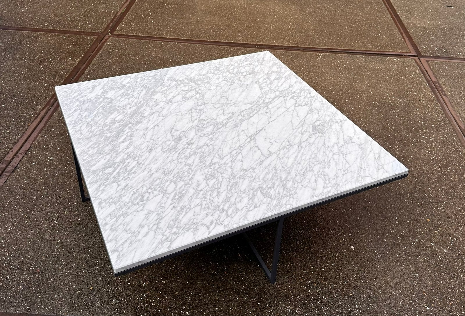 Tiga van Beek design salontafel, Ophalen, 100 tot 150 cm, 50 tot 100 cm, Zo goed als nieuw