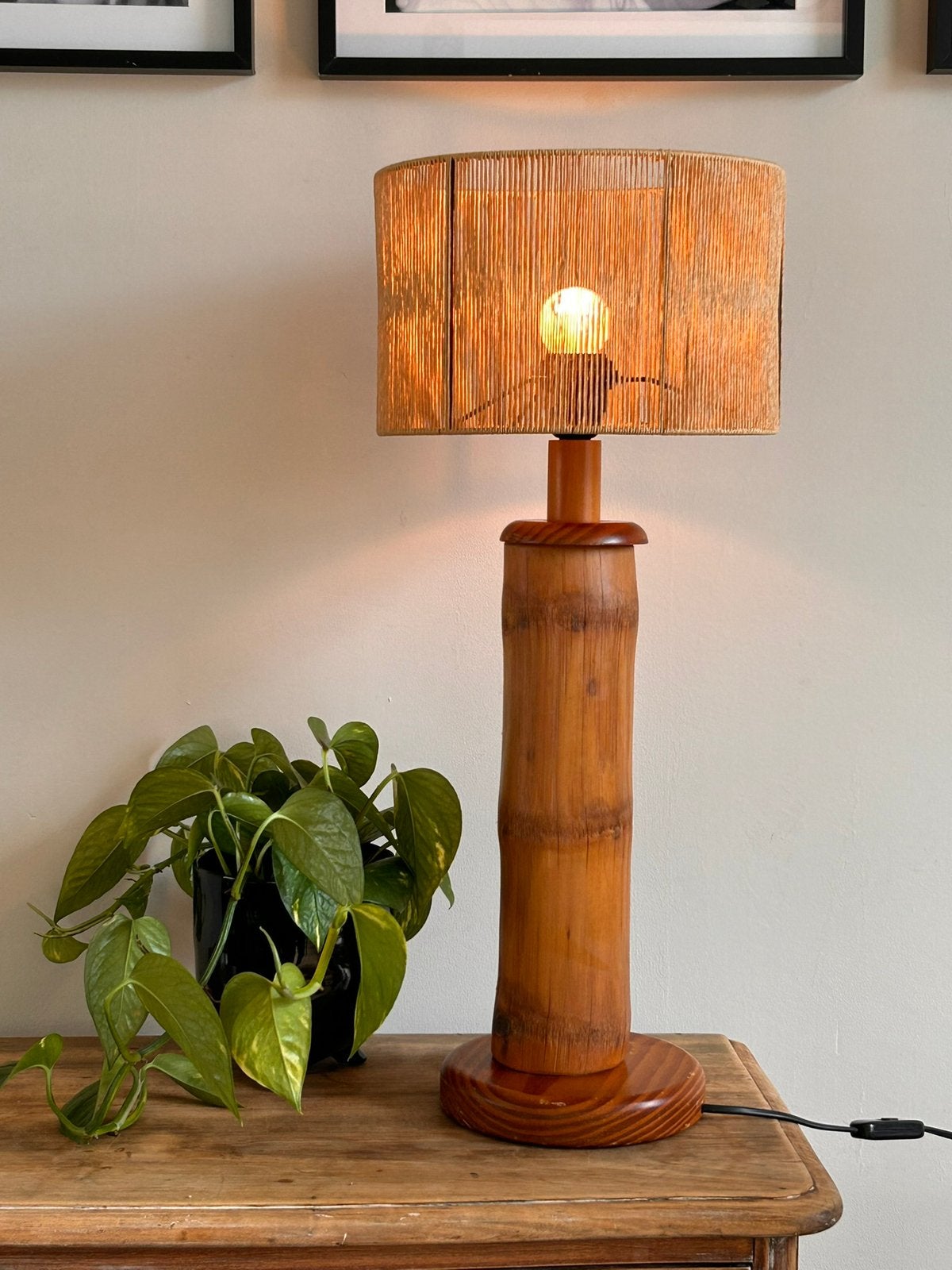 vintage bamboe tafellamp Uit de jaren 70, Huis en Inrichting, Ophalen of Verzenden, Zo goed als nieuw, Zwart, Handgemaakt