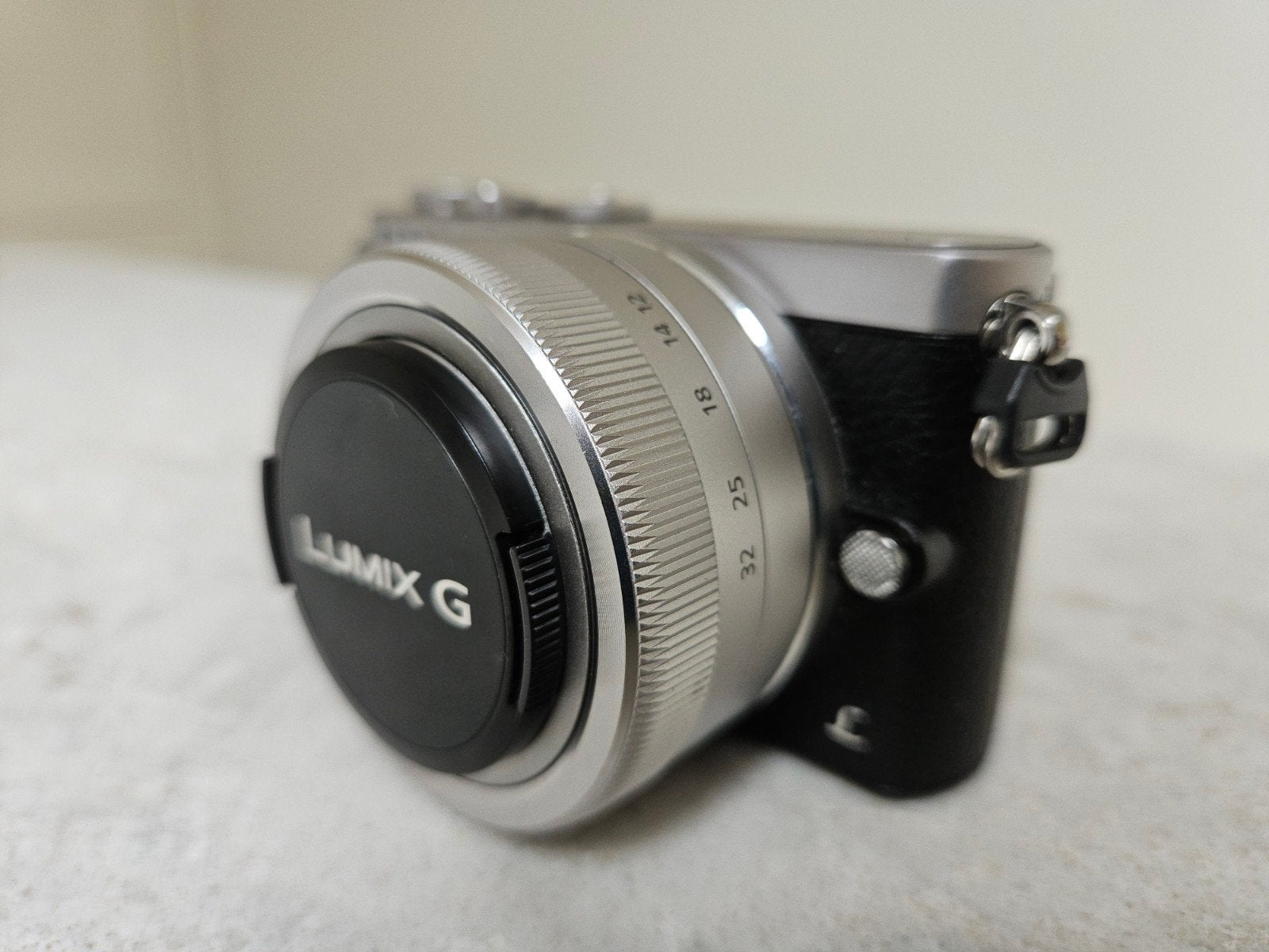 Panasonic Lumix GM1 + 12-32mm f3.5-5.6 lens, Panasonic, Ingebouwde flitser, 16 megapixels, Lensdop