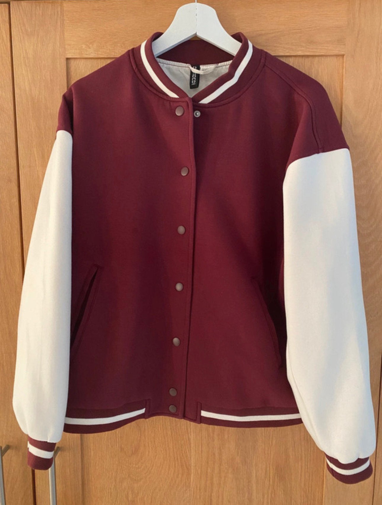 Baseball jack maat m H&M, Ophalen of Verzenden, Zo goed als nieuw, Maat 38/40 (M), Rood