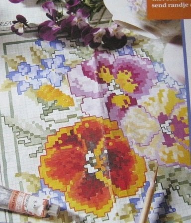 Borduurpatroon  Viooltjes zie foto patroon  nr 9610 do, Verzenden, Nieuw, Handborduren, Patroon
