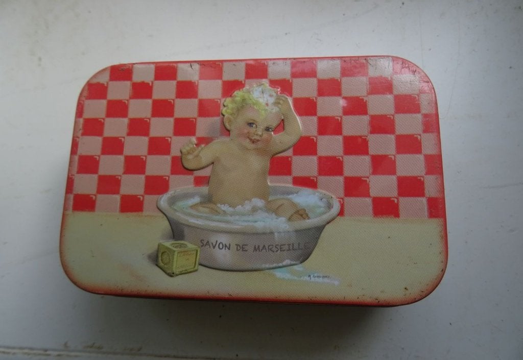 Frans blikje met savon de Marseille., Ophalen of Verzenden