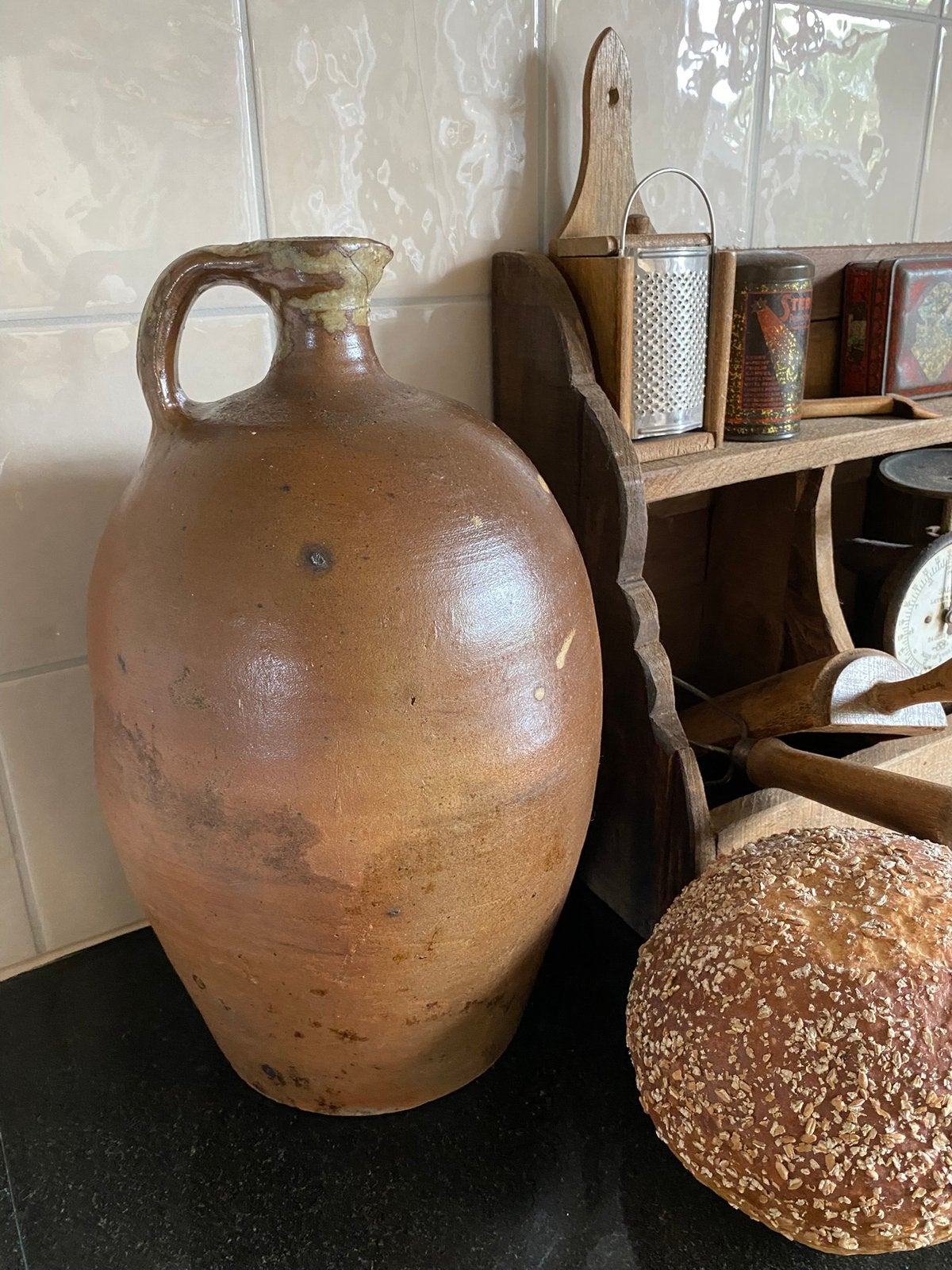 Brocante oude kruik met handvat en tuit, 35 cm, Ophalen of Verzenden