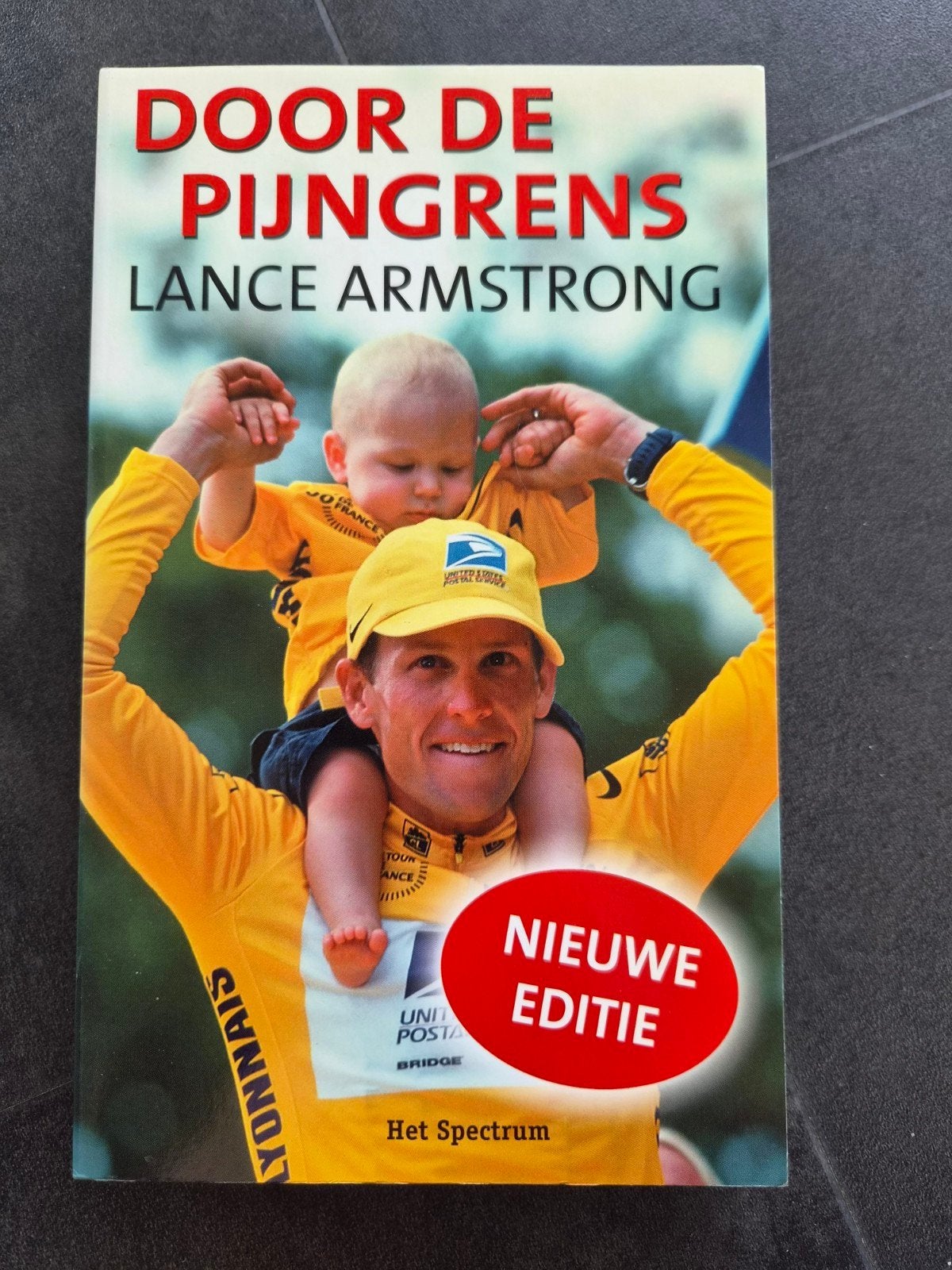 Door de pijngrens - Lance Armstrong (Nieuwe editie), Boeken, Ophalen of Verzenden, Nieuw, Lance Armstrong, Lopen en Fietsen