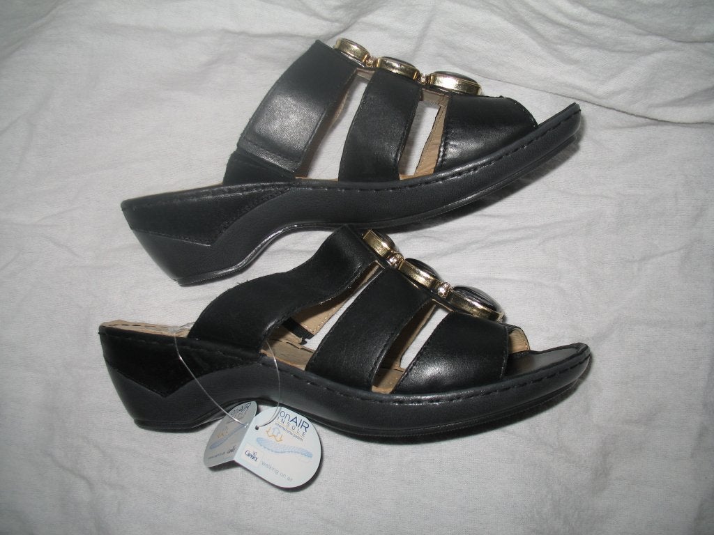 Caprice Slippers Zwart+Kraal Applicatie Mt. 39 Niet Gelopen, Slippers, Zwart, Nieuw, Ophalen of Verzenden