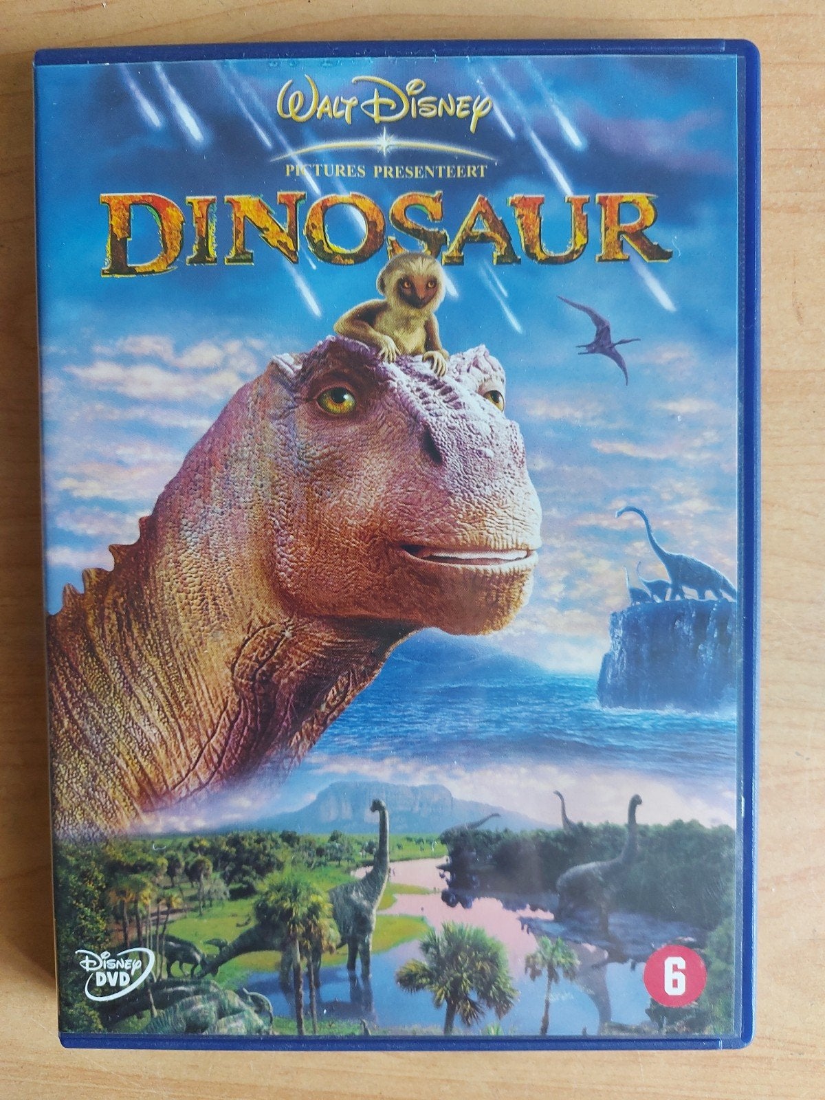 Dinosaur - Disney gouden nummer 42, Alle leeftijden, Ophalen of Verzenden, Zo goed als nieuw, Amerikaans