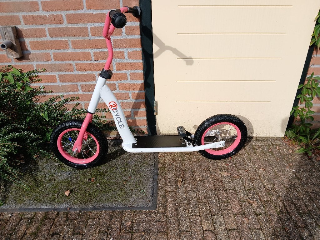 Mooie step, Ophalen, Zo goed als nieuw, Gewone step, 2Cycle