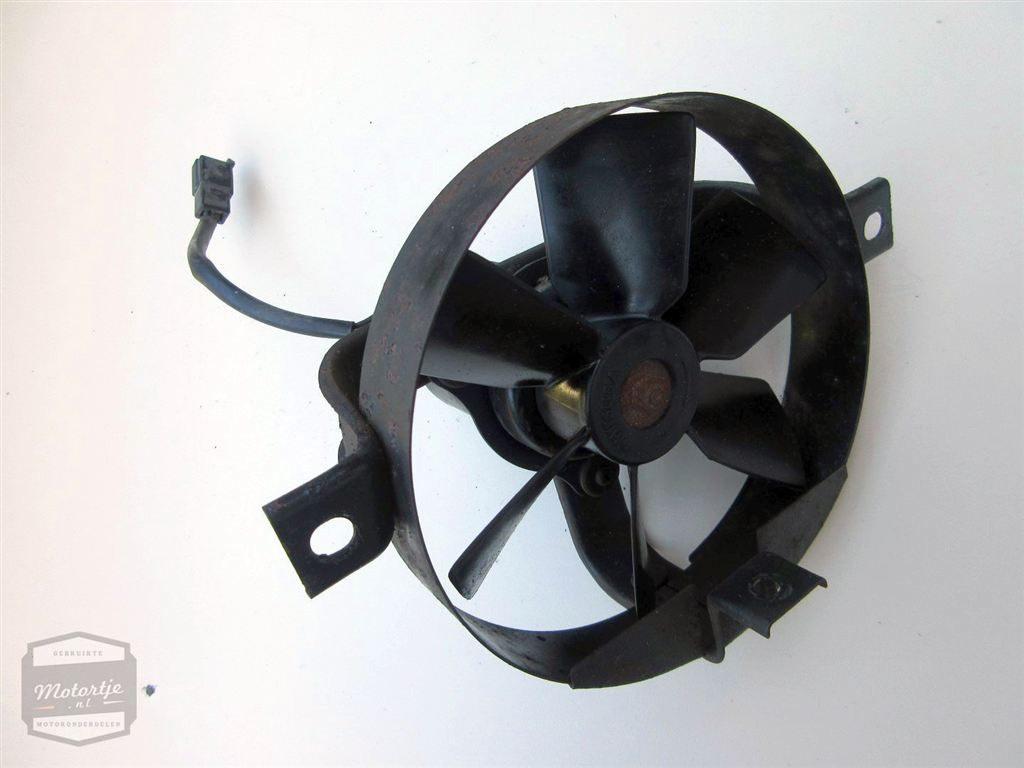 Honda Magna VF500C radiatorfan VF500 fan radiator koelvin, Ophalen of Verzenden, Gebruikt