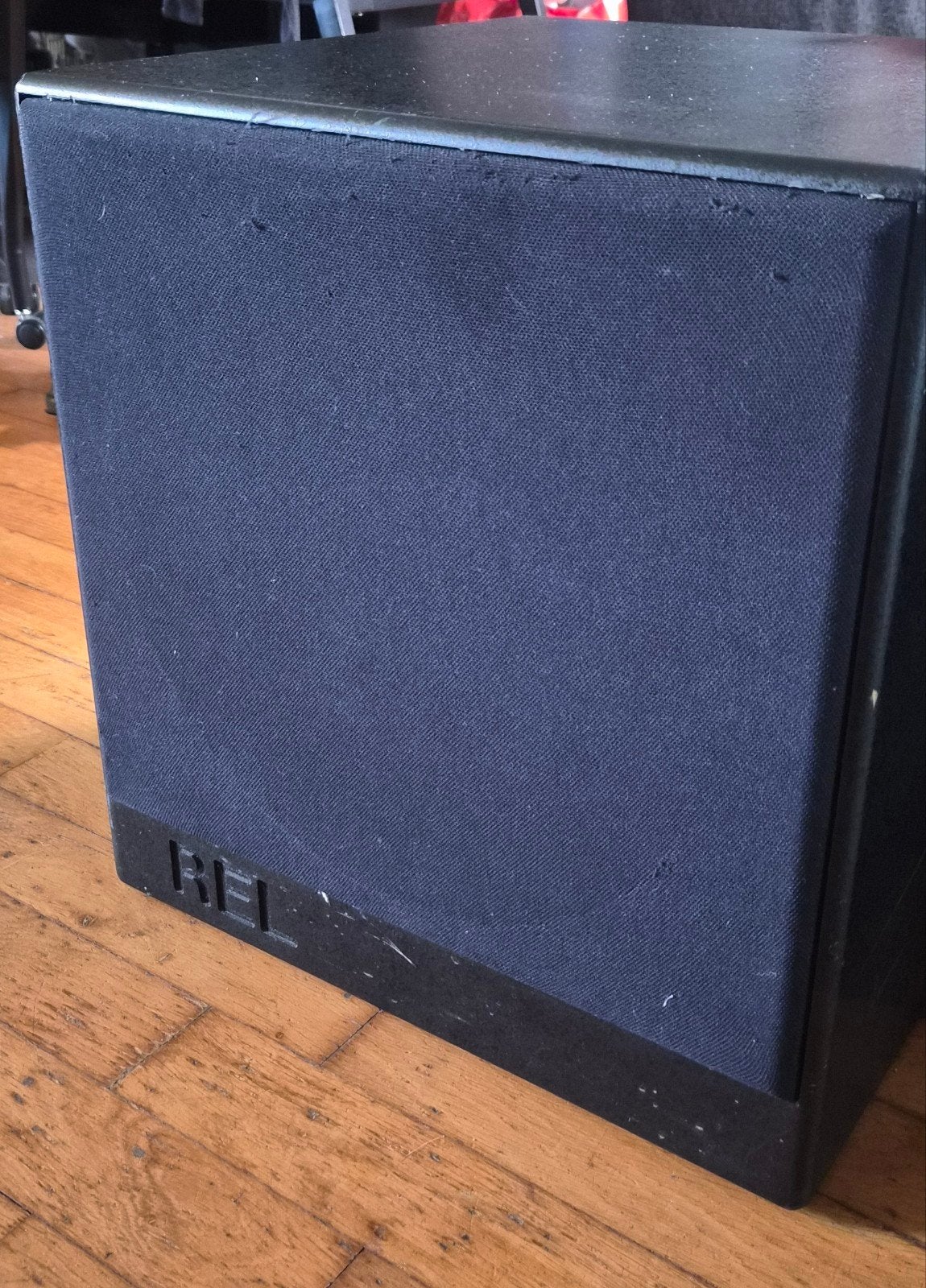 REL Q100E Subwoofer - goede staat, nieuwe speaker, Audio, Tv en Foto, Luidsprekers, Ophalen, Gebruikt, Subwoofer, Overige merken