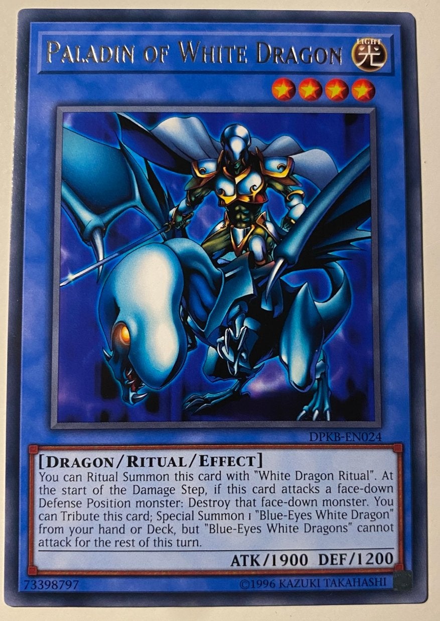 Yu-Gi-Oh! Paladin of White Dragon DPKB 1996 Print !, Ophalen of Verzenden, Zo goed als nieuw, Losse kaart