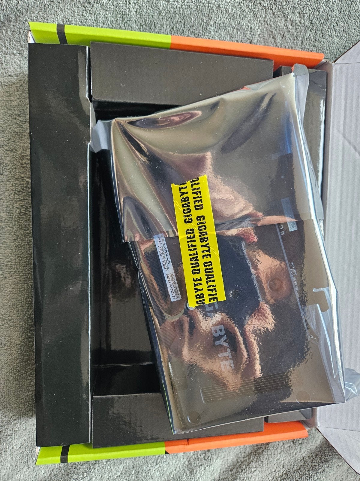 Gigabyte RTX 3060 12gb new, Ophalen, GDDR6, PCI-Express 4, Nieuw