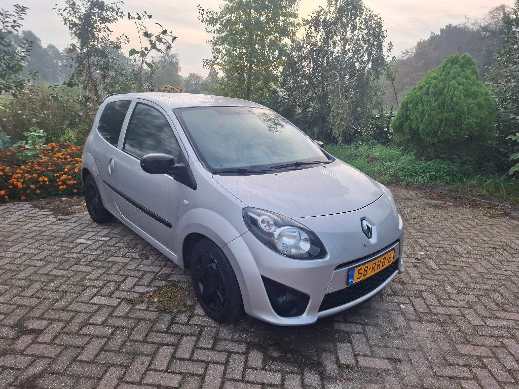 Renault Twingo 1.2 16V 2011 Grijs, Auto's, 839 kg, 74 pk, 4 cilinders, 4 stoelen