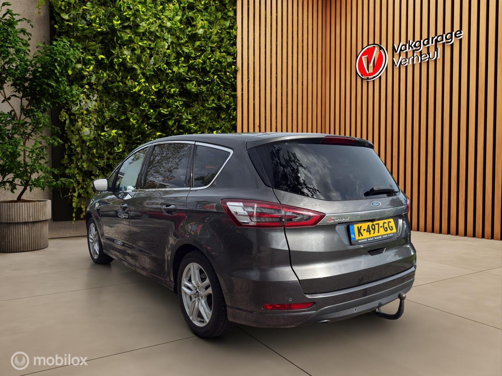 Ford S-Max 1.5 Titanium ✅7-Zit ✅Trekhaak ✅Camera, Auto's, Voorwielaandrijving, 15 km/l, Euro 6, 4 cilinders