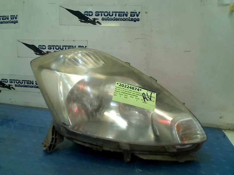 Koplamp Rechts Daihatsu Sirion 2 (M3) (2005-01/2008-03), Auto-onderdelen, Gebruikt, Daihatsu, Info@daihatsu.de, Ef D Teile Und Service GmbH