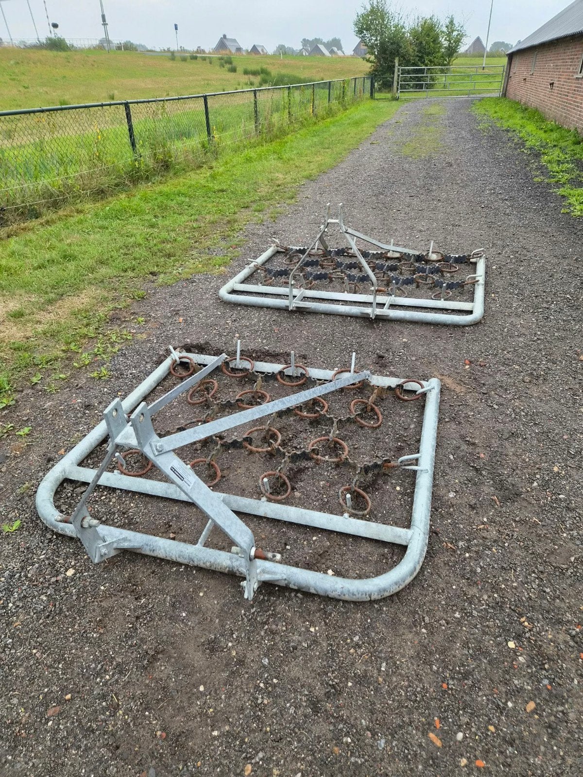 Diverse landbouwmachines te koop aangeboden, Ophalen