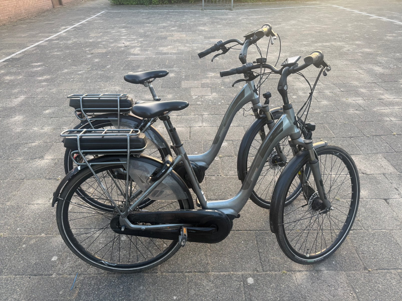 Giant Giant Elegance + Frame maat L en M, Ophalen, Zo goed als nieuw, Velgrem, Giant