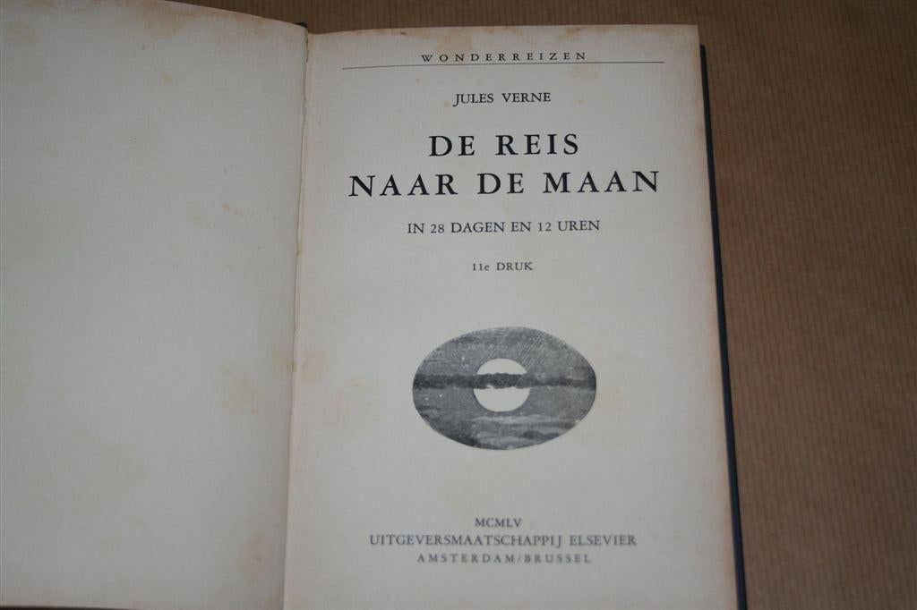 De reis naar de maan. Jules Verne Wonderreizen. 1955., Ophalen of Verzenden, Gelezen