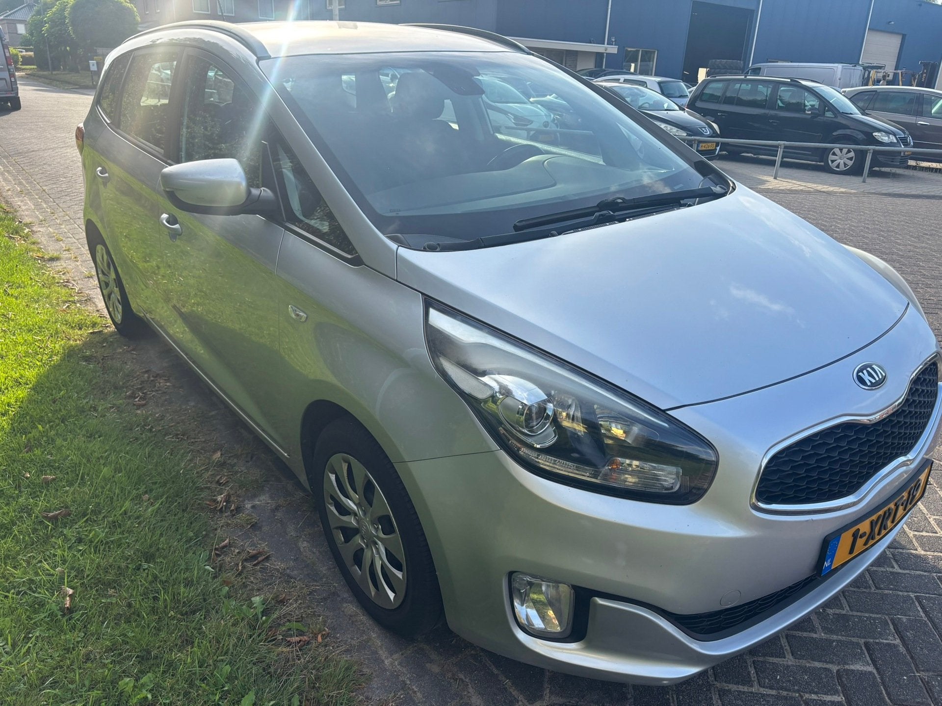 Kia Carens 1.6 GDi BusinessLine | 7Persoons | Nwe APK, Voorwielaandrijving, Euro 5, Gebruikt, 1591 cc