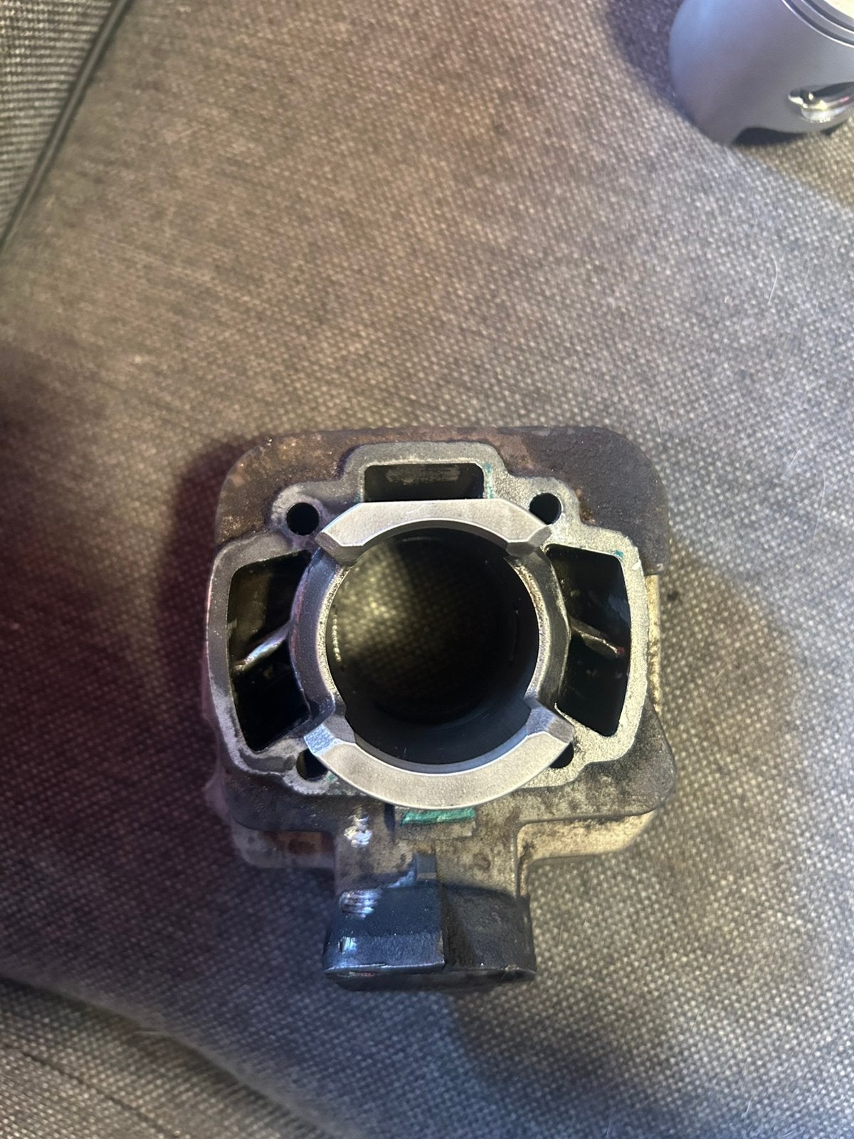 Peugeot verticaal stage 1 cilinder, Ophalen of Verzenden, Zo goed als nieuw, Cilinder