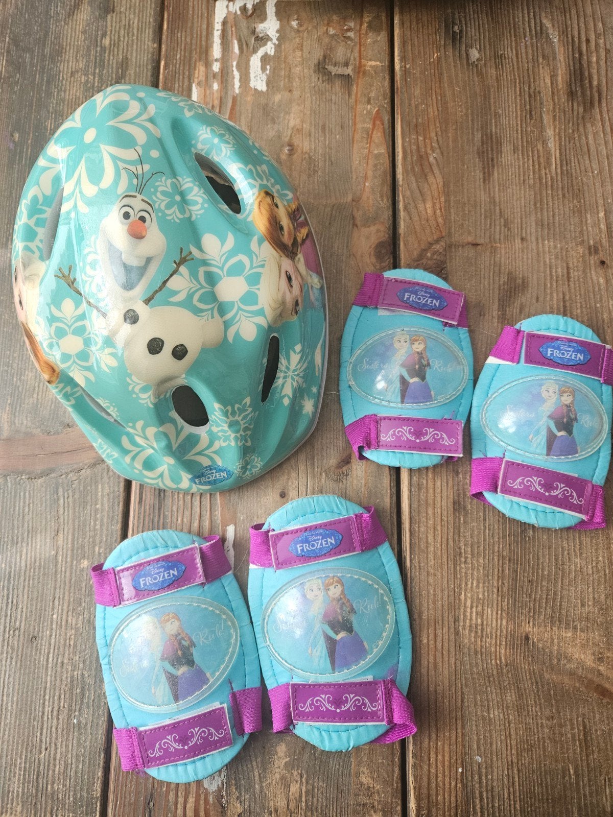 Cap, knie en elleboogbescherming van Frozen, Ophalen of Verzenden, Gebruikt