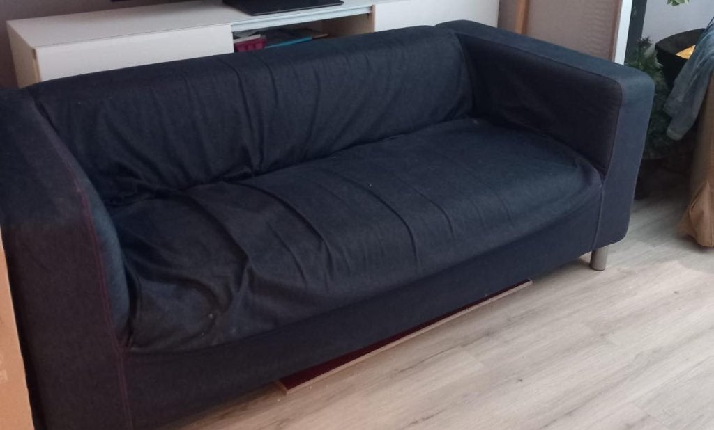 Donkerblauwe tweepersoonsbank, Ophalen, Modern, Comfortabel, Gebruikt, 150 tot 200 cm