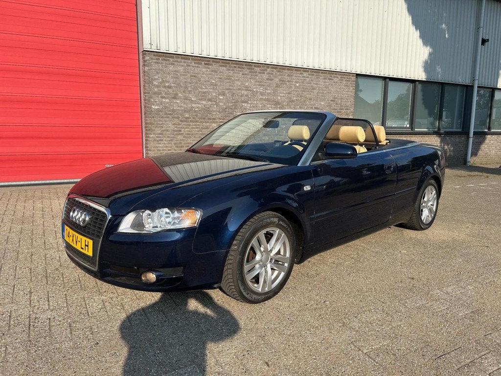 Audi A4 Cabriolet 1.8 Turbo Pro Line onderhoud aanwezig., Auto's, Audi, Voorwielaandrijving, Gebruikt, Beige, 4 cilinders