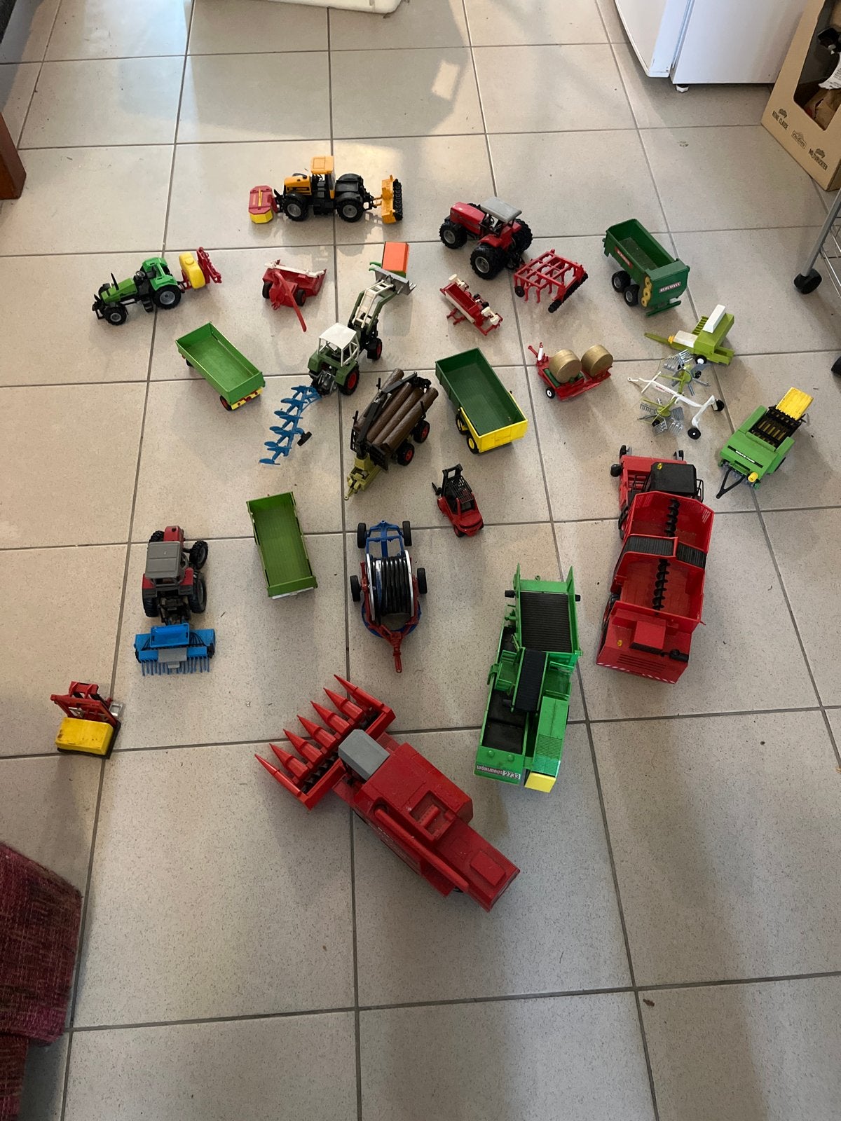 Grote collectie SIKU tractoren en landbouwvoertuigen, Ophalen, Gebruikt