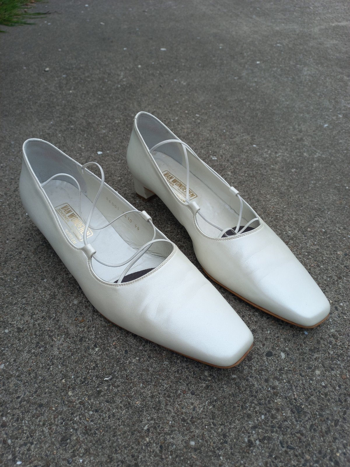 Ivoren trouwschoenen dames maat 44 - Van Wonderen, Schoenen met lage hakken, Van Wonderen, Wit, Ophalen of Verzenden