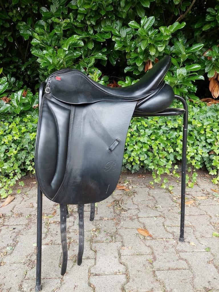 Rossner Amerika dressuurzadel 18", Ophalen, Gebruikt, Dressuur
