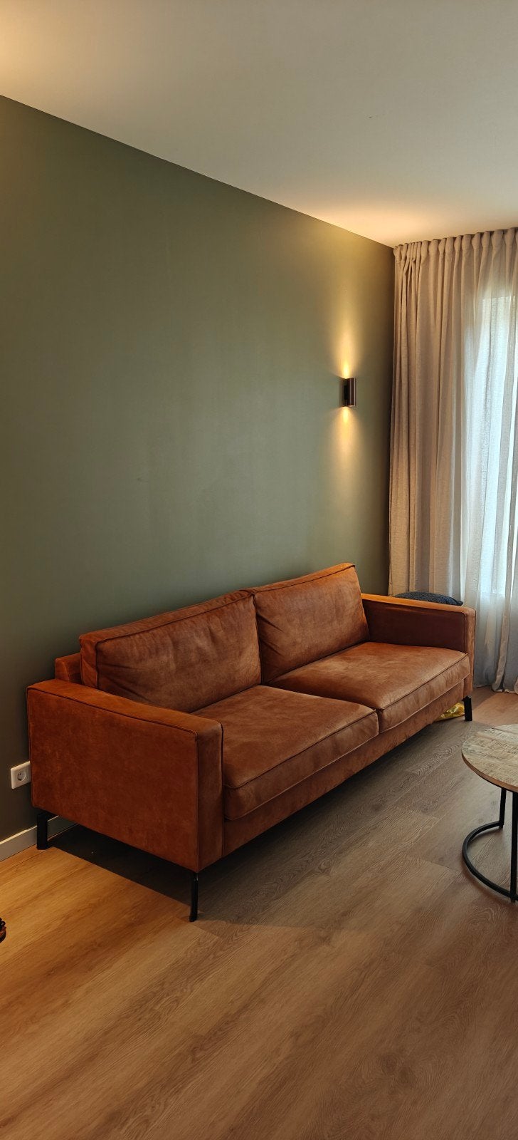 Comfortabele 3-zits bank in cognac kleur, Gebruikt, Tweepersoons, Ophalen of Verzenden, Rechte bank