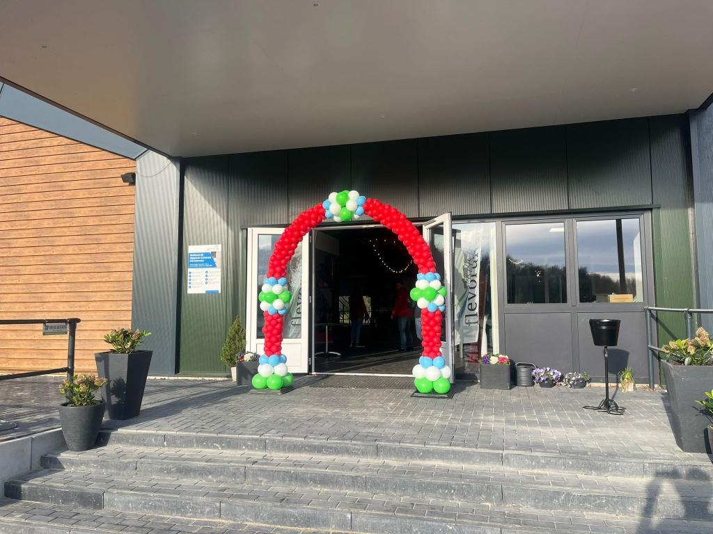 Ballonnenboog, Ophalen, Zo goed als nieuw, Overige