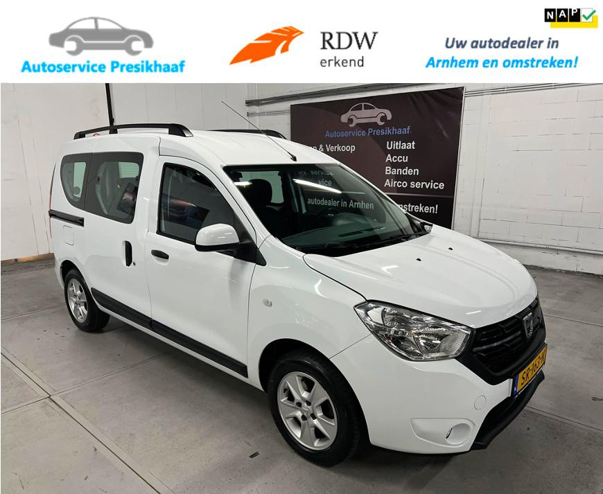 Dacia Dokker 1.2 TCe S&S Lauréate 5p. NAP / 2X SCHUIFDEUR, Voorwielaandrijving, Gebruikt, Euro 6, 4 cilinders