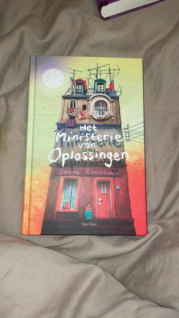 Ministerie van oplossingen, Boeken, Ophalen of Verzenden, Zo goed als nieuw