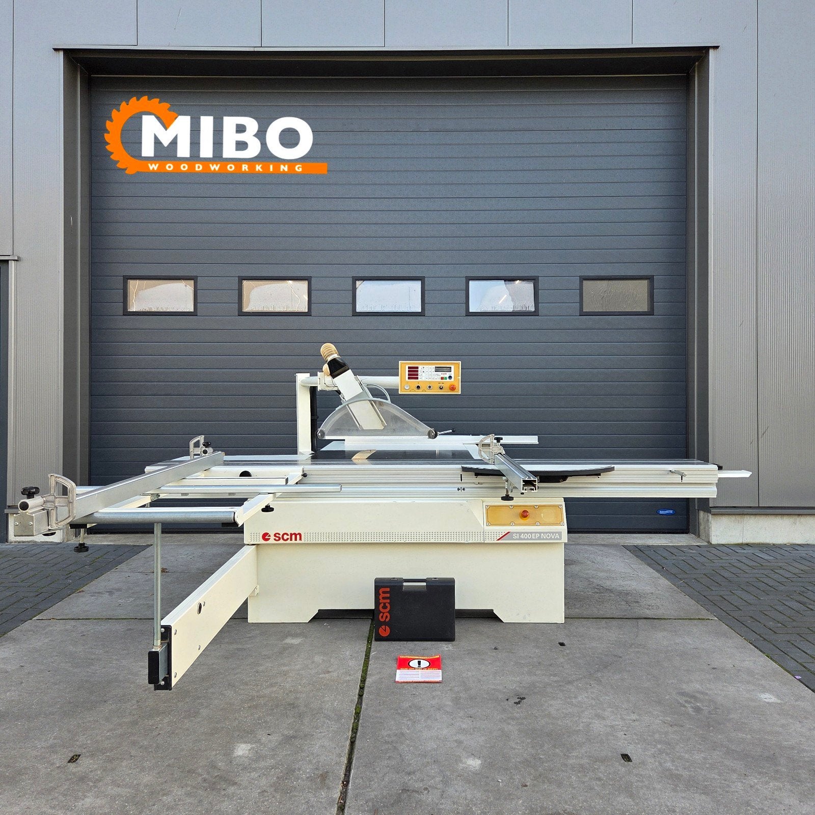 SCM Formaatzaag nova 400 ** Cnc paneelzaag gestuurd, 70 mm of meer, Overige typen, Ophalen of Verzenden, Zo goed als nieuw
