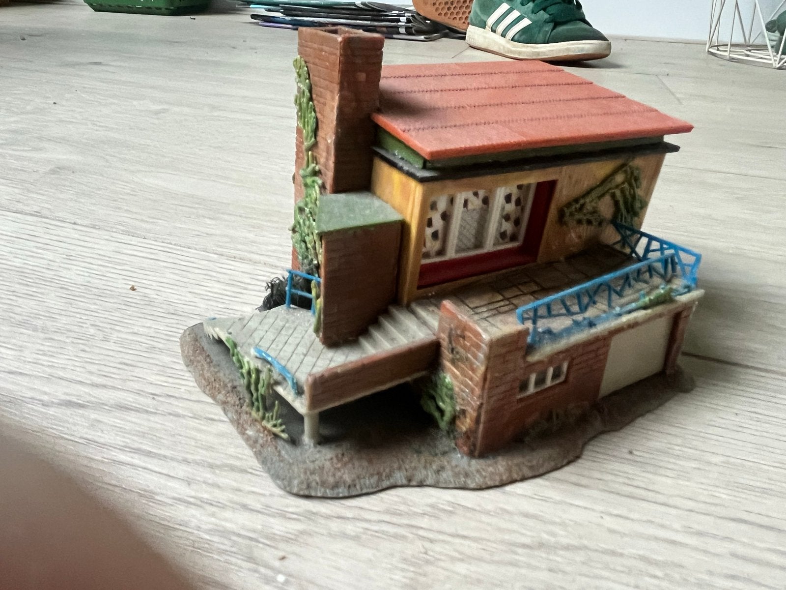 Huisje H0 modelbouw - Zo goed als nieuw, Ophalen, Zo goed als nieuw, Brug, Tunnel of Gebouw