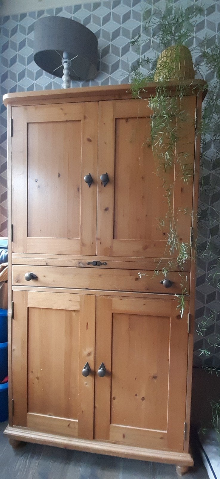 Kast, Ophalen, Gebruikt, Met deur(en), 50 tot 100 cm