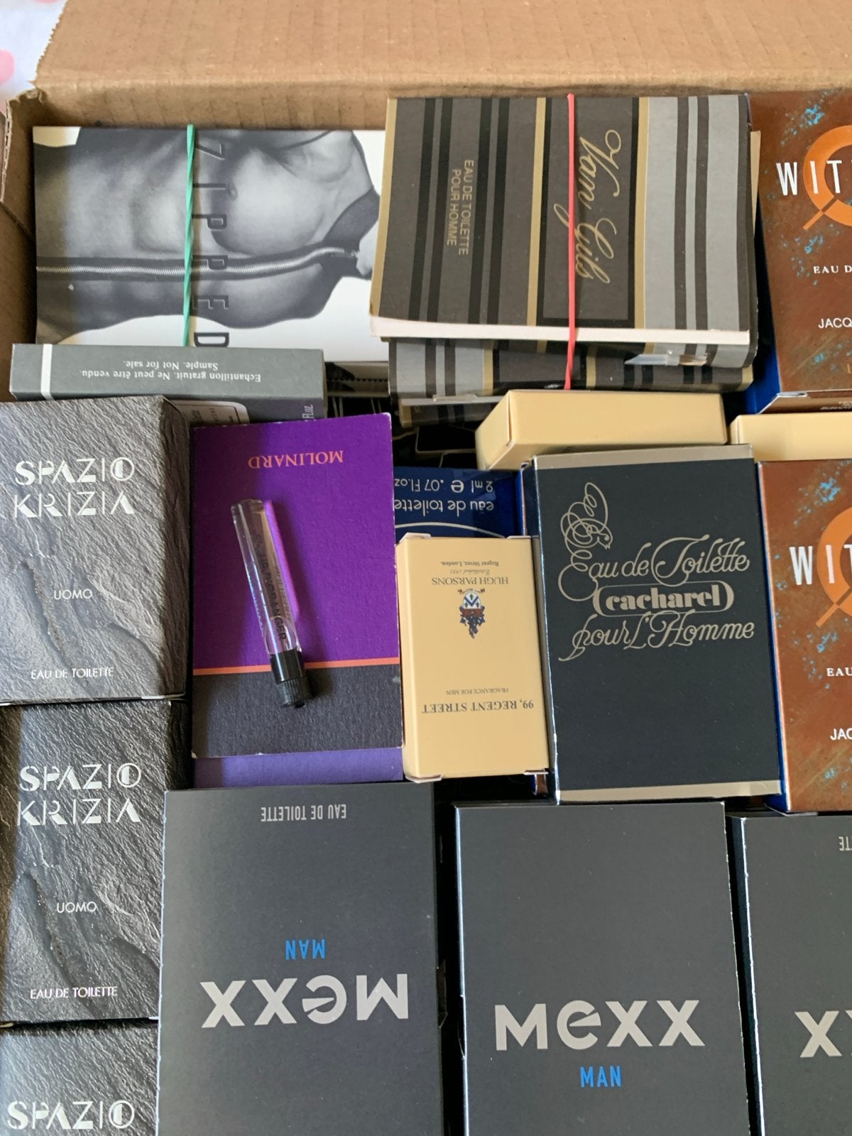 376 st parfum sample voor mannen - Vintage - vol, Ophalen of Verzenden