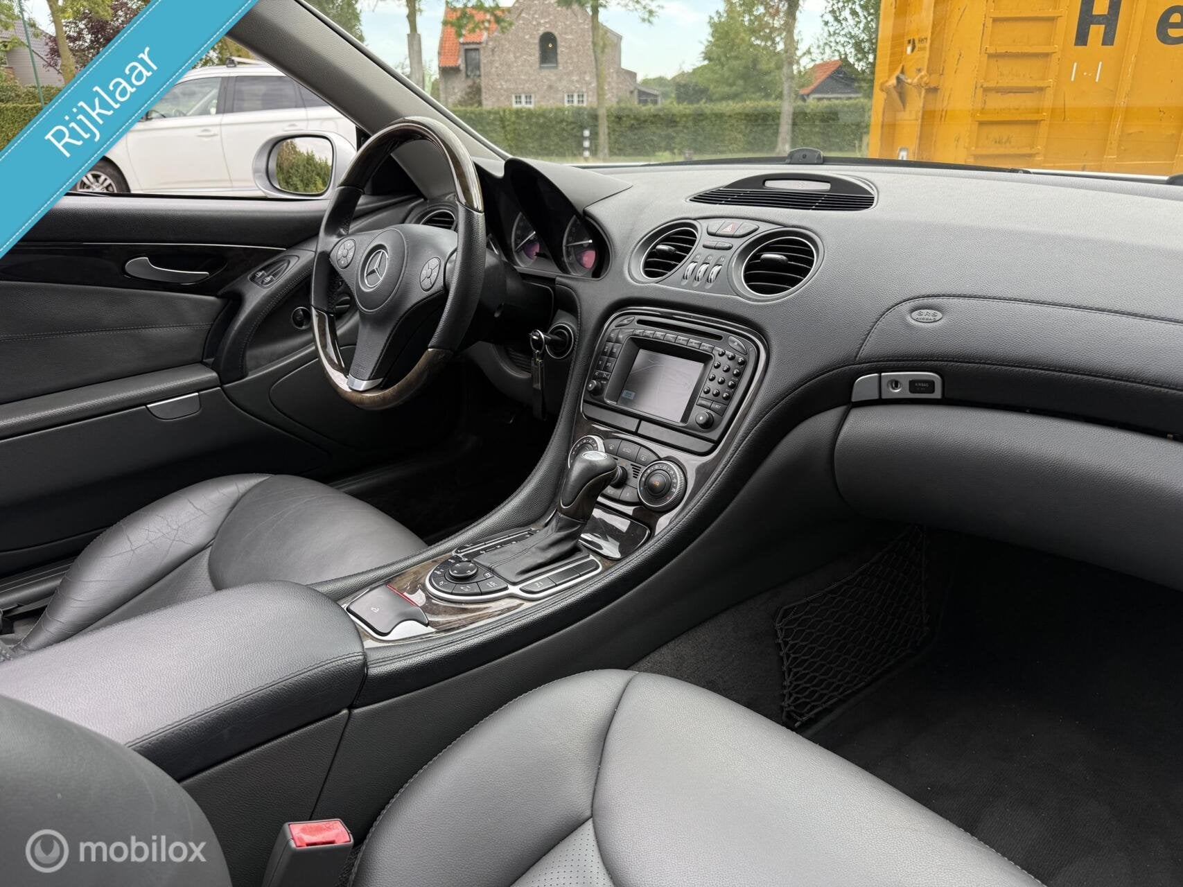 Mercedes SL-klasse SL500 Xenon Leer Navi NL Auto Nette Staat, Achterwielaandrijving, Gebruikt, 8 cilinders, Bedrijf