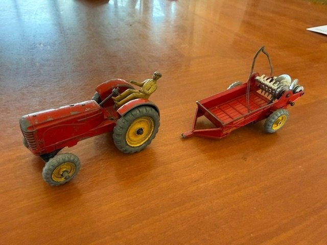 dinky toys / plastic speelgoedauto's, Ophalen of Verzenden, Gebruikt, Auto, Dinky Toys
