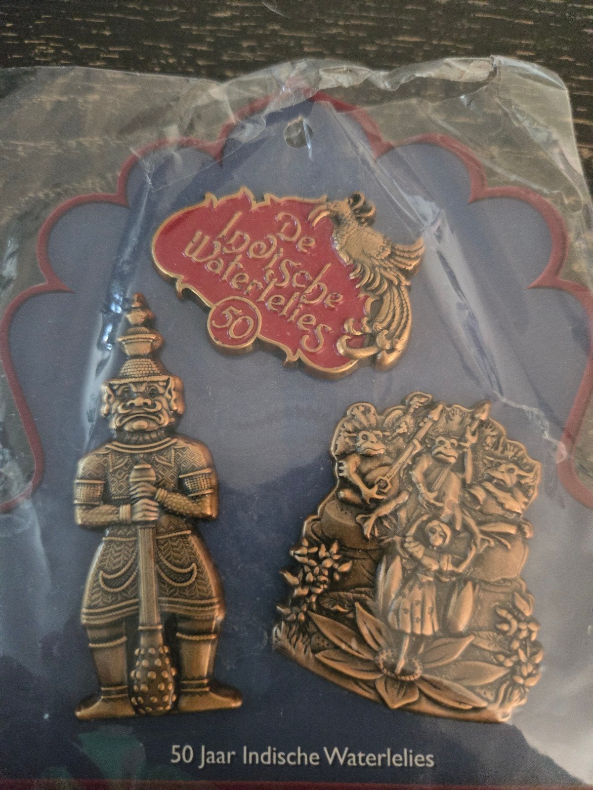 Efteling De Indische Waterlelies 50 Jaar Speldjes Set, Ophalen of Verzenden, Nieuw, Button of Speldje