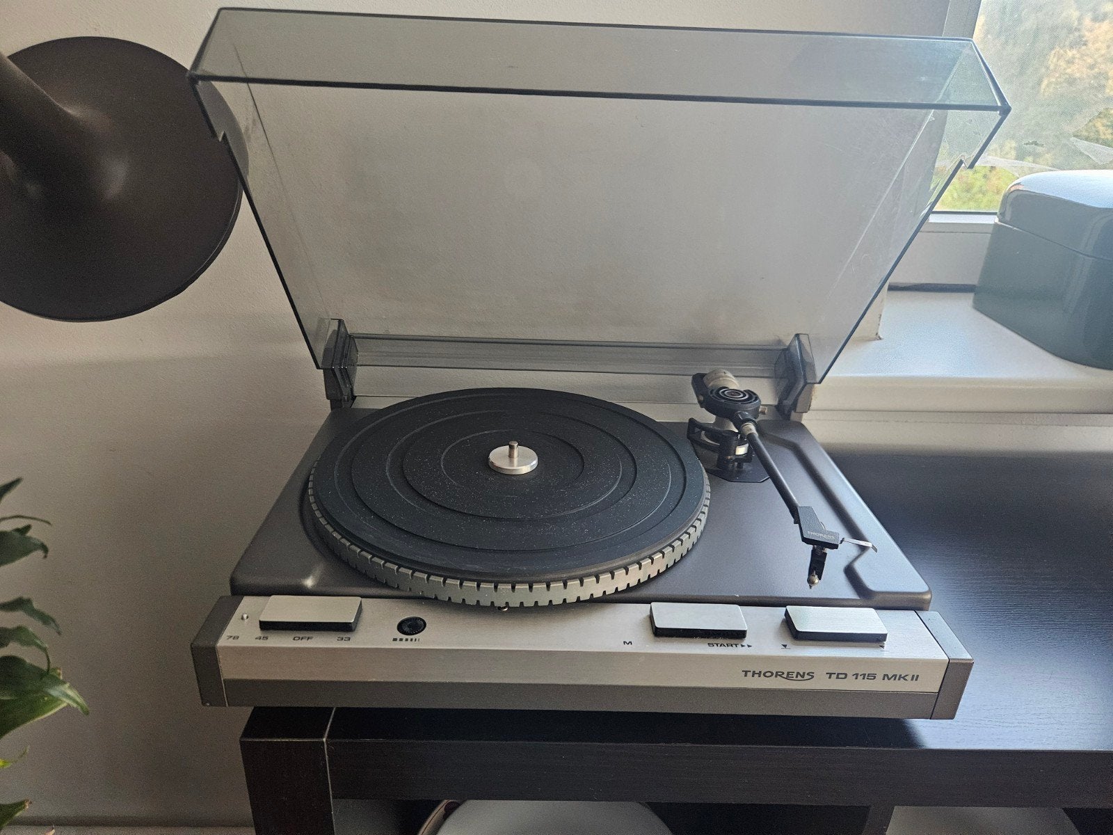 Thorens TD 115 MK2 Platenspeler met Stanton TH 680 EE Nald, Gebruikt, Automatisch, Thorens, Ophalen of Verzenden