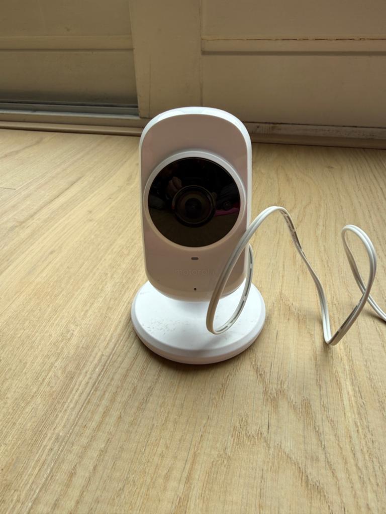 Motorola wifi beveligibgscamera met nachtzicht, Kinderen en Baby's, Babyfoons, Ophalen, Zo goed als nieuw, Minder dan 100 meter